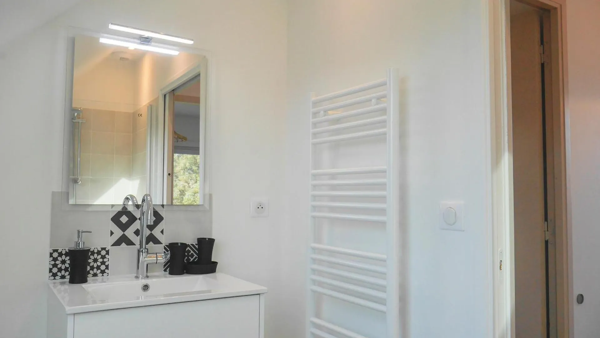 Holiday home Maison Neuve Confortable Proche Plages A Locmaria - Jardin, Terrasse, Wifi, Classee 3* - Fr-1-418-209